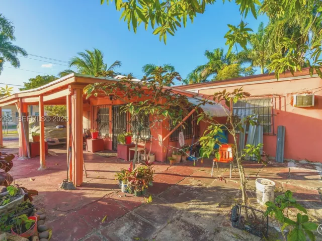 2-bedroom home for sale in Miami - 191 NW 83rd St - MondialRealty