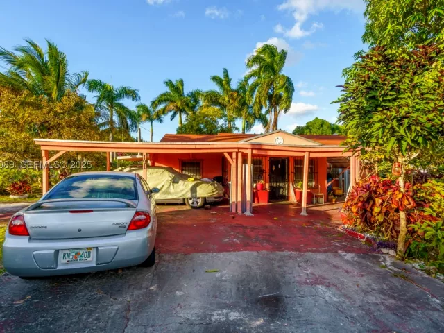 2-bedroom home for sale in Miami - 191 NW 83rd St - MondialRealty