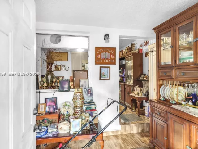 2-bedroom home for sale in Miami - 191 NW 83rd St - MondialRealty