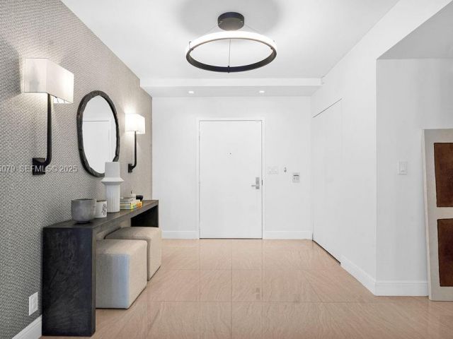 Apartment for sale  Unit #1106 - photo 7385789