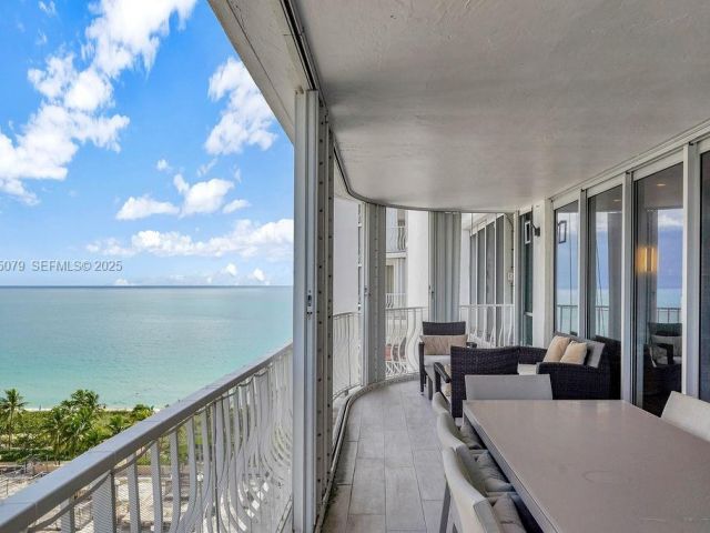 Apartment for sale  Unit #1106 - photo 7385794