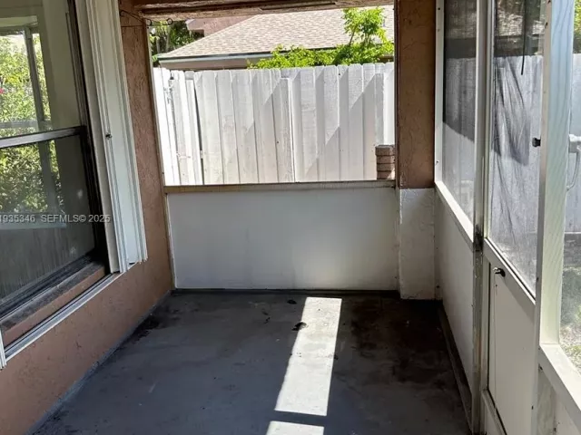 2-bedroom home for sale in Hallandale Beach - 708 SE 3rd Ave Ext 201 - MondialRealty