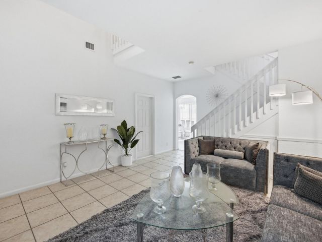 Home for sale at 4162 Winnipeg Way - photo 6933646