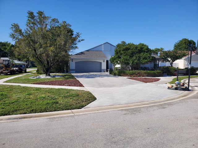 Home for rent at 11897 Sunchase Court - photo 6936424