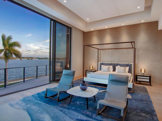 Home for sale at 6315 S Flagler Drive - photo 6932244