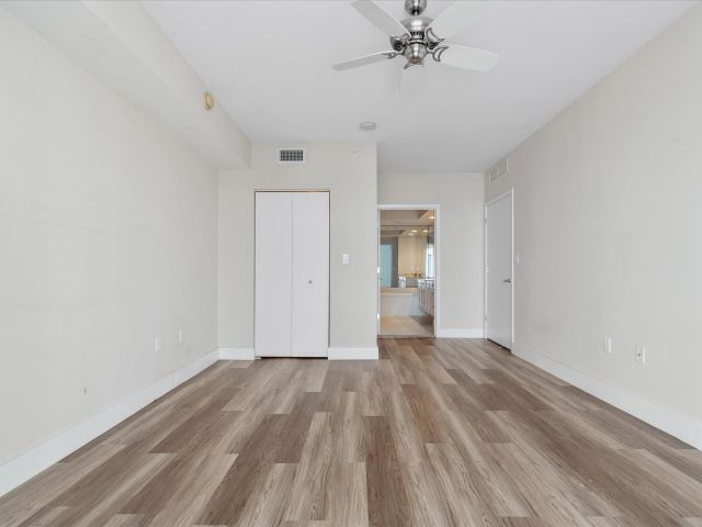 2-bedroom condo for sale in Fort Lauderdale - 2821 N Ocean Boulevard 902s - MondialRealty