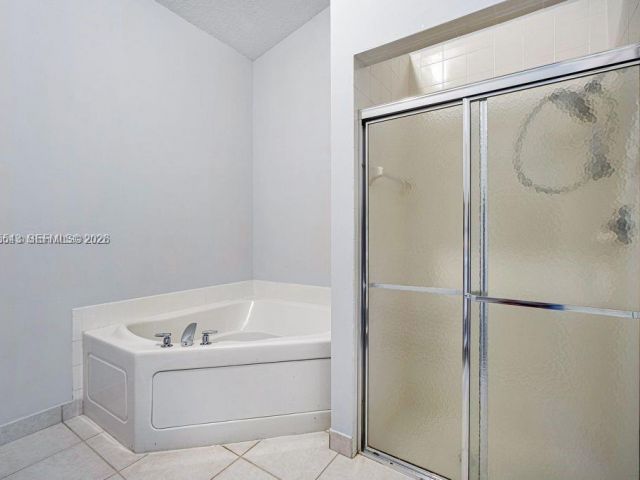 Home for rent at 2437 S Coral Trace Cir 2437 - photo 7427417