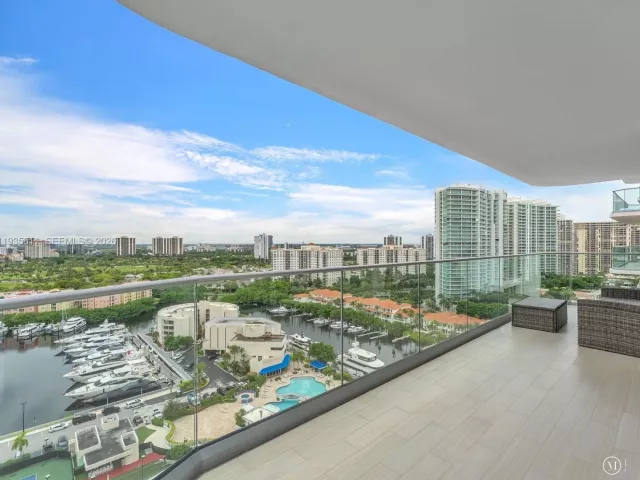 Apartment for sale  Unit #21D - photo 6931816