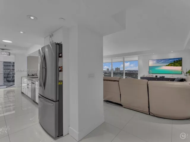 Apartment for sale  Unit #21D - photo 6931818