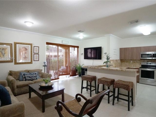 3-bedroom home for rent in Miami - 928 SW 154th Path 928 - MondialRealty