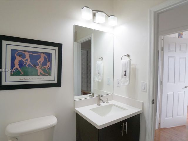 3-bedroom home for rent in Miami - 928 SW 154th Path 928 - MondialRealty