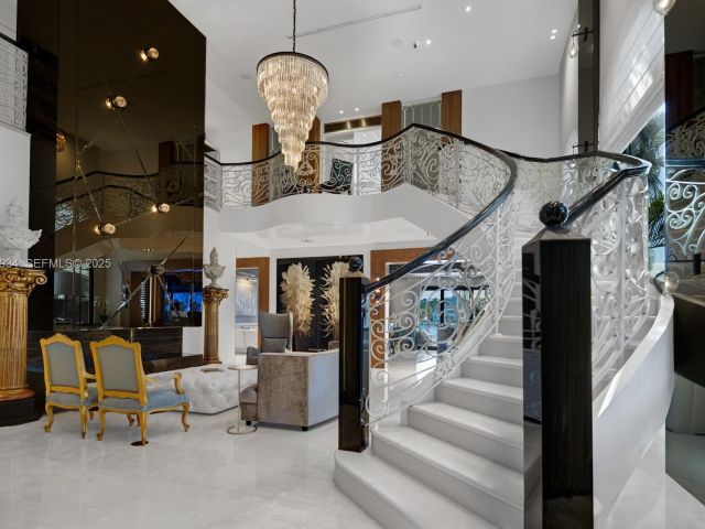 Home for sale at 176 S Hibiscus Drive - photo 6932915