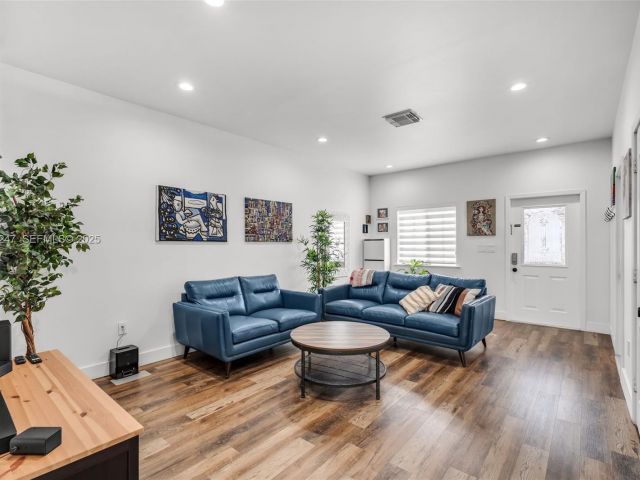 Home for sale at 12661 SW 143rd Ln 12661 - photo 7522592