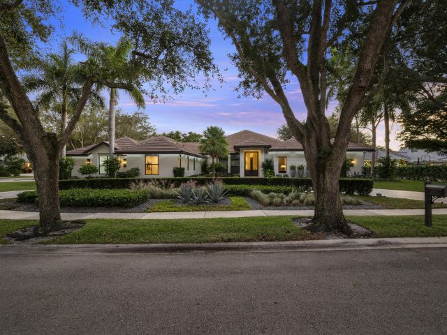 Home for sale at 2350 NW 43rd Street - photo 6937605