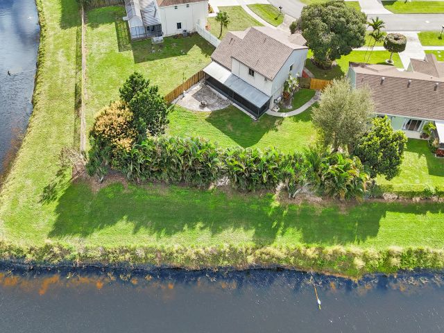 Home for sale at 9855 Robins Nest Road - photo 6934807