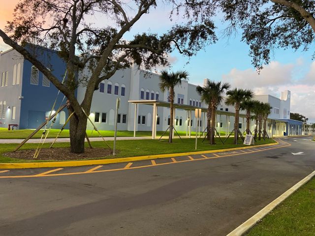 Home for sale at 1260 SW 8th Street SW - photo 6932951