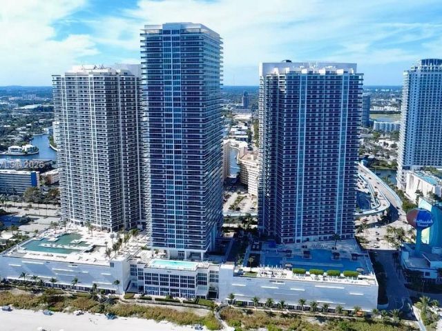 Apartment for sale  Unit #908 - photo 6935474