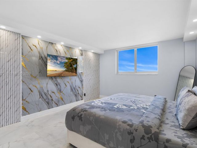 Apartment for sale  Unit #826 - photo 6932664