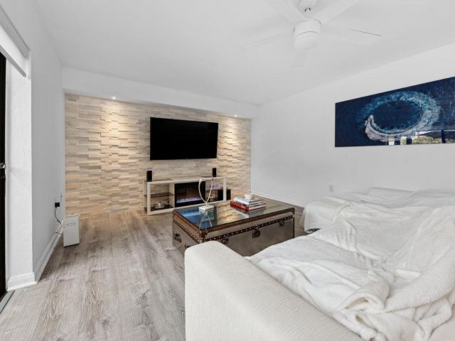 Home for rent at 7117 71st Way - photo 6933305