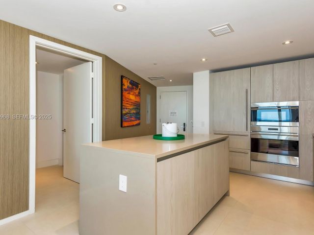 Apartment for sale  Unit #1912 - photo 6934134