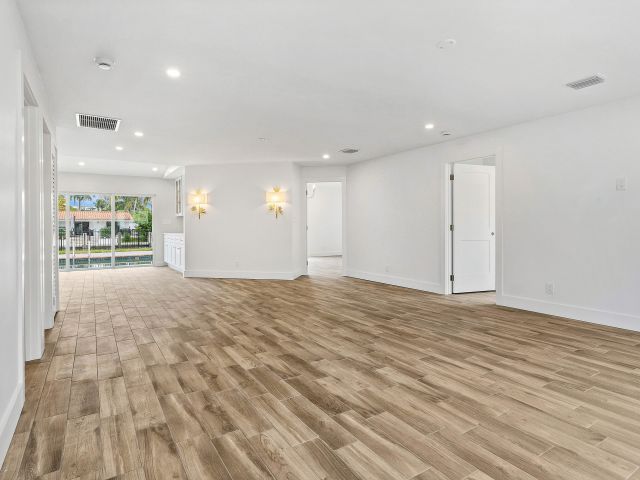 Home for rent at 1254 SW 4th Court - photo 6934951