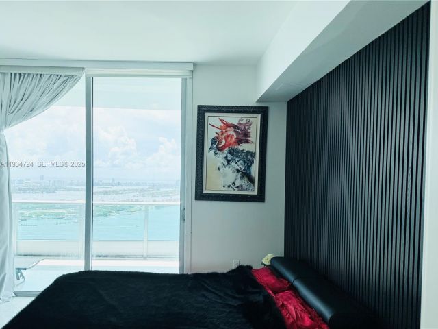 Apartment for sale  Unit #4504 - photo 6934253