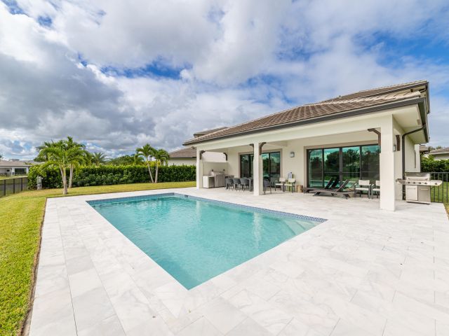 Home for rent at 3018 Safflower Circle - photo 6934907