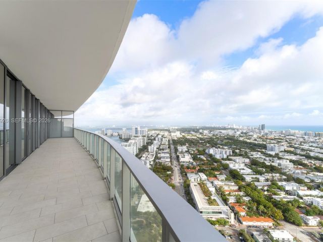 Apartment for rent  Unit #3905 - photo 6936068