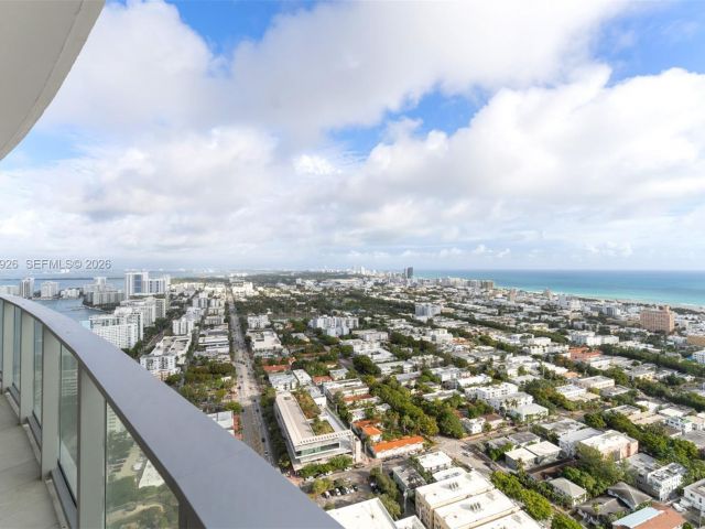 Apartment for rent  Unit #3905 - photo 6936077