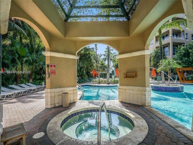 Apartment for rent  Unit #2313 - photo 6936102