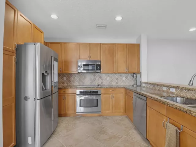 3-bedroom home for sale in Delray Beach - 1617 Estuary Way - MondialRealty