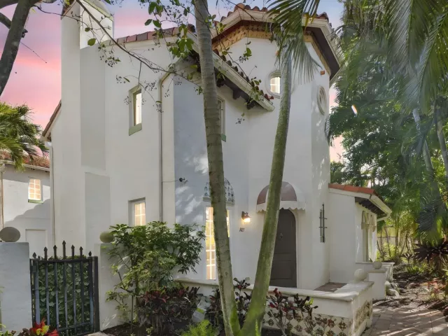3-bedroom home for sale in Delray Beach - 1617 Estuary Way - MondialRealty