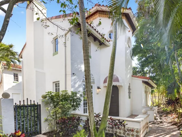 3-bedroom home for sale in Delray Beach - 1617 Estuary Way - MondialRealty