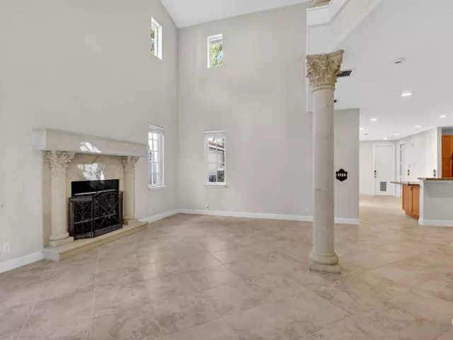 3-bedroom home for sale in Delray Beach - 1617 Estuary Way - MondialRealty