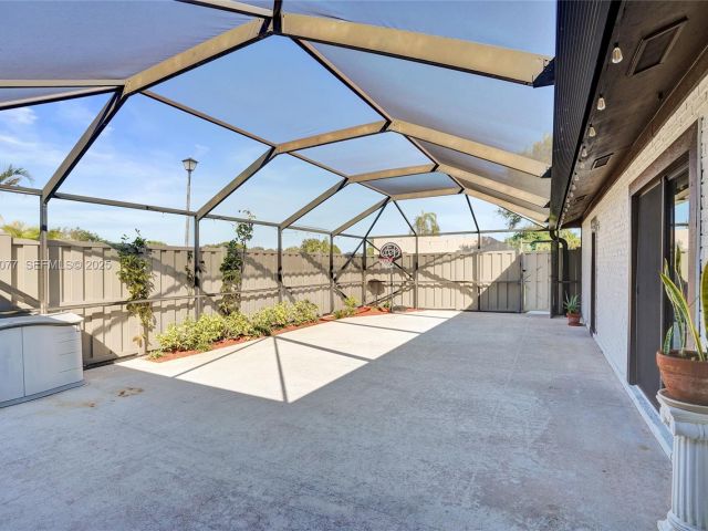 3-bedroom home for sale in Boca Raton - 9569 Boca Gardens Parkway B - MondialRealty