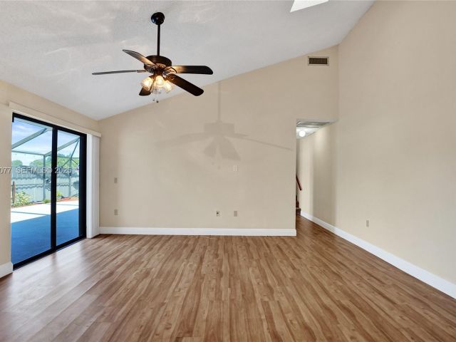 3-bedroom home for sale in Boca Raton - 9569 Boca Gardens Parkway B - MondialRealty