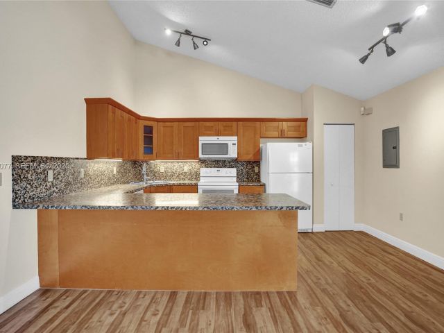 3-bedroom home for sale in Boca Raton - 9569 Boca Gardens Parkway B - MondialRealty