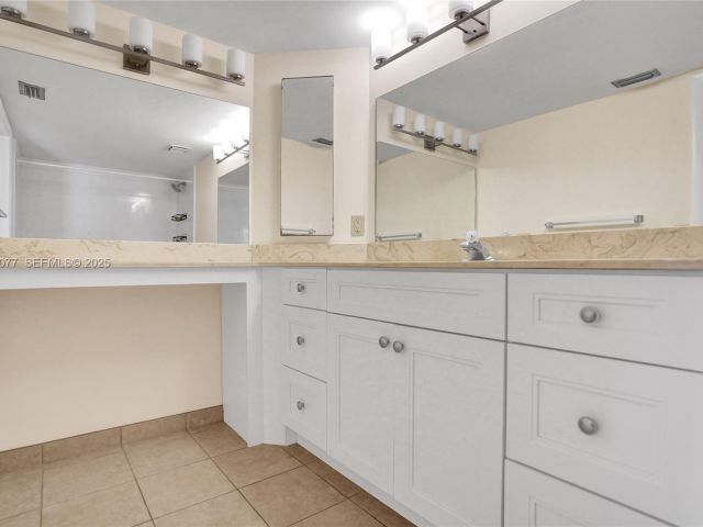 3-bedroom home for sale in Boca Raton - 9569 Boca Gardens Parkway B - MondialRealty