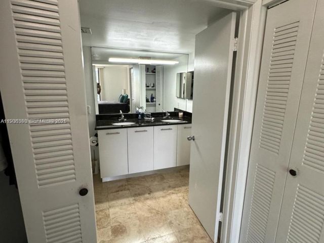 Apartment for sale  Unit #518 - photo 7430699