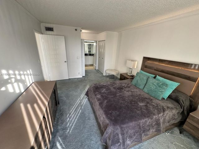 Apartment for sale  Unit #518 - photo 7430700