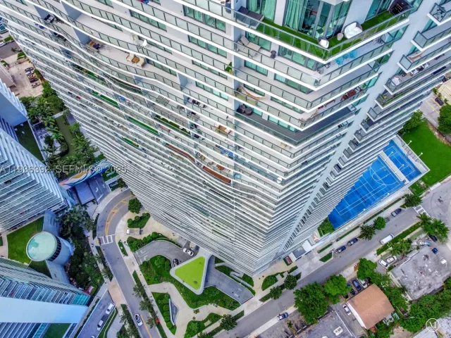 2-bedroom condo for sale in Miami - 501 NE 31st St 3409 - MondialRealty