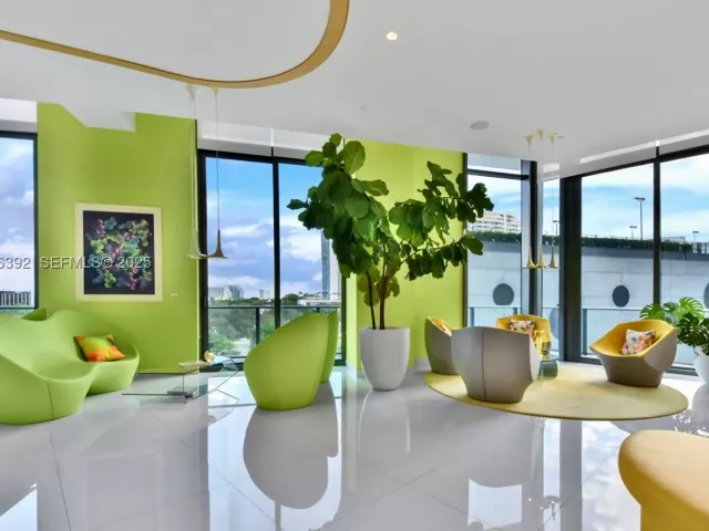 2-bedroom condo for sale in Miami - 501 NE 31st St 3409 - MondialRealty