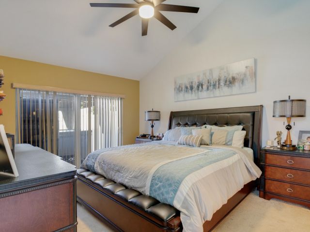 Home for rent at 3875 Circle Lake Drive - photo 6936371