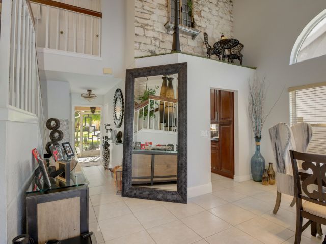 Home for rent at 3875 Circle Lake Drive - photo 6936375