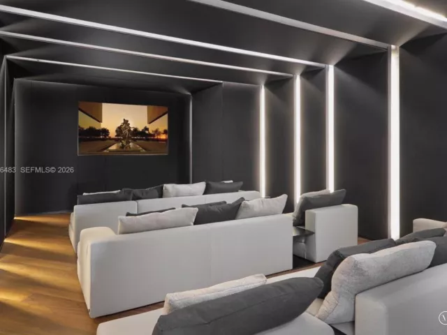 2-bedroom condo for rent in Bal Harbour - 10201 Collins Ave 311 - MondialRealty