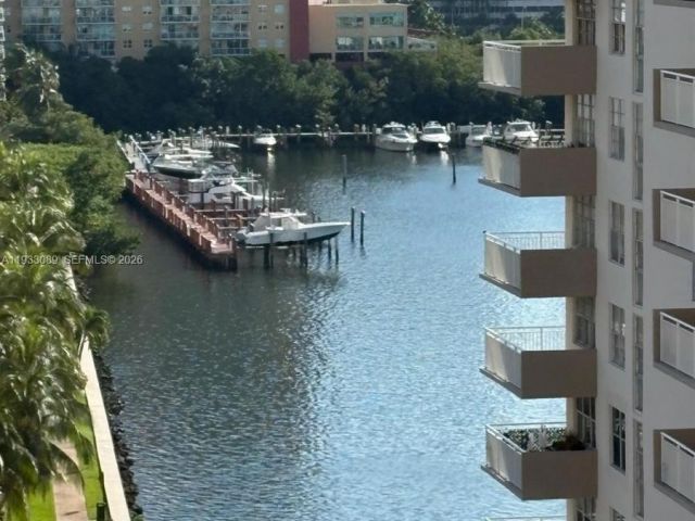 Apartment for sale  Unit #1215 - photo 7440295