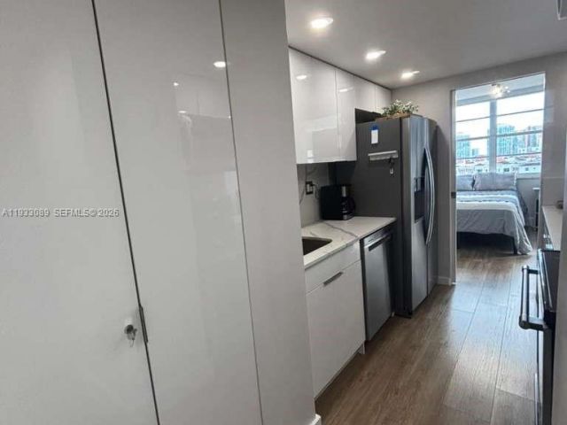 Apartment for sale  Unit #1215 - photo 7440312