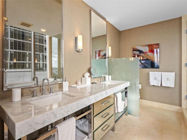 Apartment for rent  Unit #605N - photo 6937964