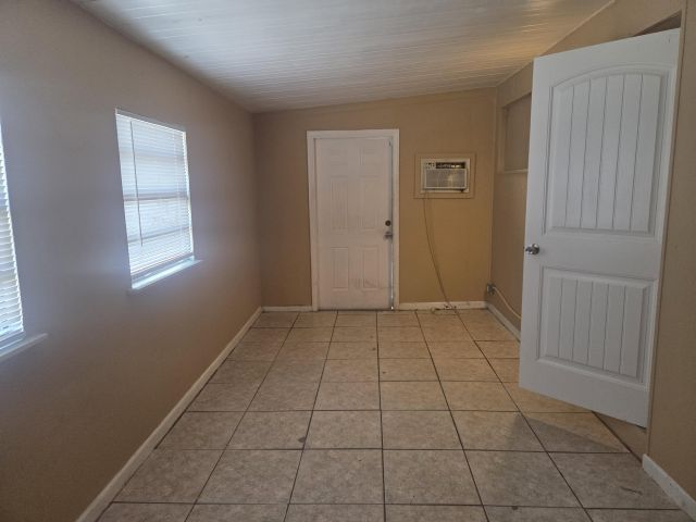Home for rent at 1509 S 24th Court - photo 6938242