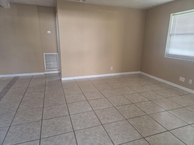 Home for rent at 1509 S 24th Court - photo 6938251